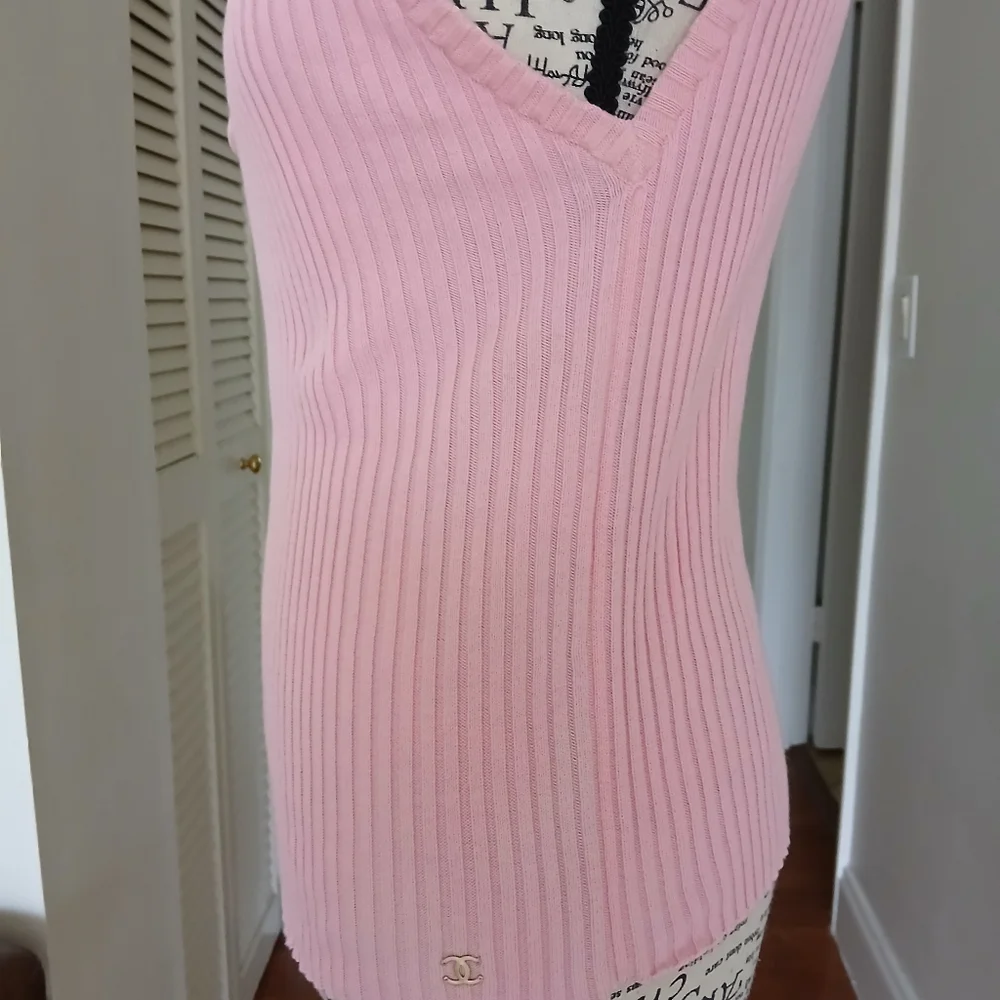 Chanel‎ Pink Rib-Knit Tank Top